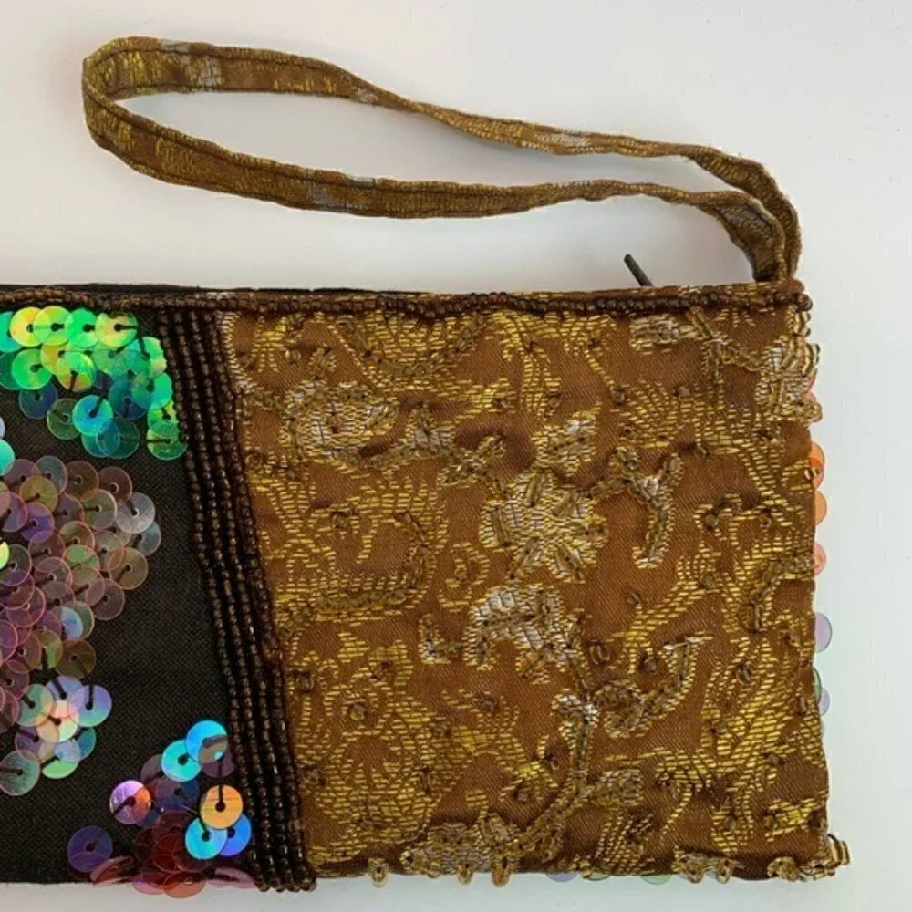 Handmade Sequins Embroidered Embellished Wristlet